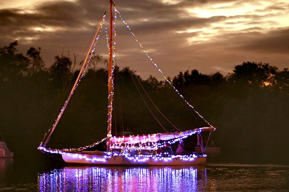 Ludham Illuminated Boat Parade returning to Norfolk Broads 